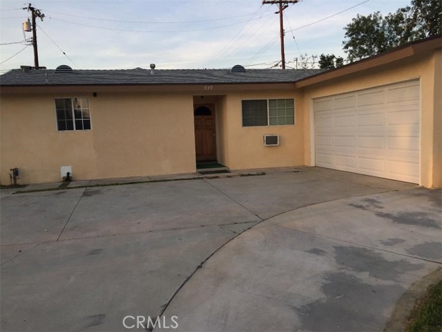 939 E.Mauna Loa Ave, Azusa, CA 91702