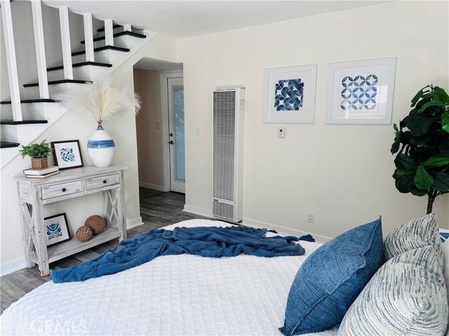 440 29th Street, Manhattan Beach CA: https://media.crmls.org/medias/bf7acfa2-7d2b-447c-a440-9a0315511ec9.jpg