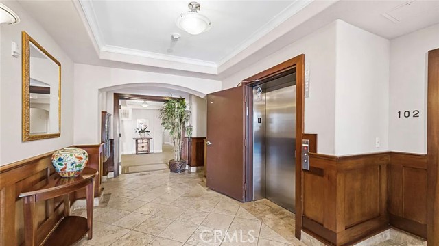 Detail Gallery Image 30 of 33 For 12050 Guerin St #303,  Studio City,  CA 91604 - 3 Beds | 2/1 Baths