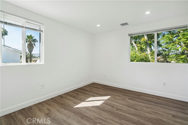 13536 Remington Street, Pacoima CA: https://media.crmls.org/medias/bf7b9140-e32c-4867-9e83-0bc059a4c6d5.jpg