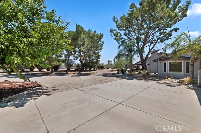 22545 Alessandro Avenue, San Jacinto CA: https://media.crmls.org/medias/bf7cb21c-1e5f-4a94-964b-48f0c5eeae9d.jpg