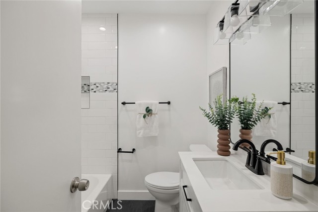 Detail Gallery Image 15 of 27 For 18017 Glenburn Ave, Torrance,  CA 90504 - 3 Beds | 2 Baths