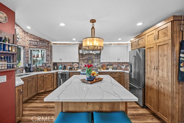 Detail Gallery Image 5 of 56 For 6732 Sugar Pine St, Chino,  CA 91710 - 4 Beds | 3 Baths