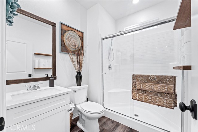 Detail Gallery Image 15 of 36 For 33116 Table Rock Dr, Winchester,  CA 92596 - 5 Beds | 3 Baths