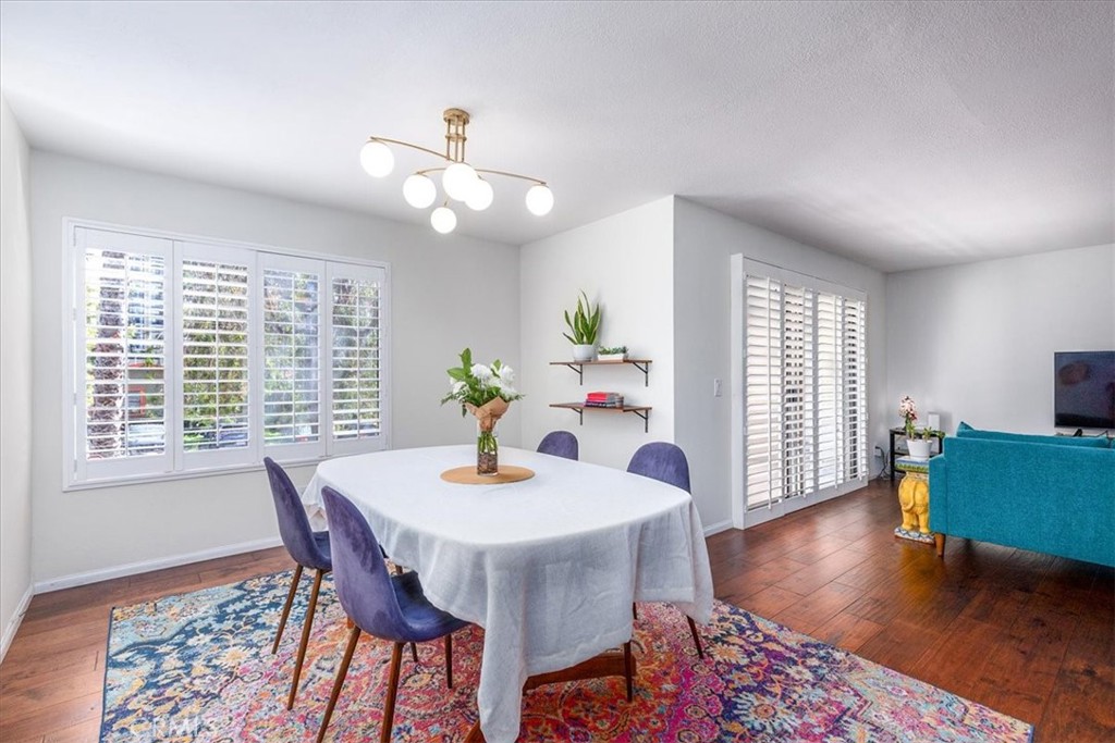 3930 Centre Street - photo 7