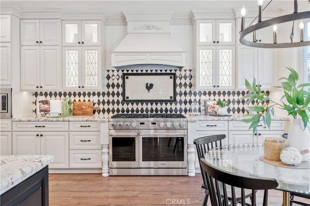 MLS #OC25251962 image #10