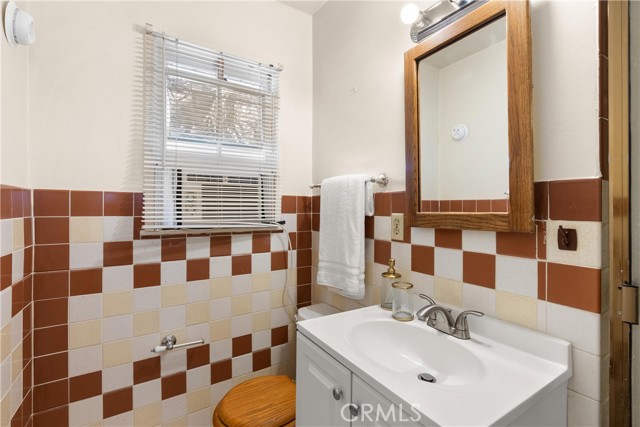 Detail Gallery Image 22 of 34 For 8342 Fontainbleau Way, Cypress,  CA 90630 - 3 Beds | 2 Baths