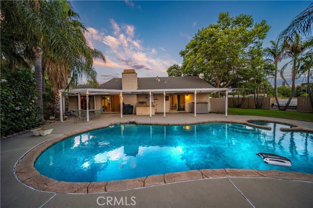 802 Duval Street, La Verne CA: https://media.crmls.org/medias/bf7f5f83-ced6-4124-a2a2-0b20ccae2035.jpg