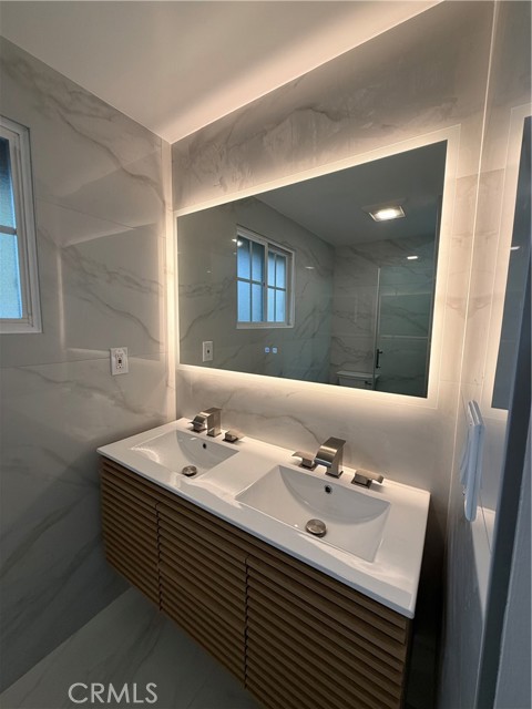 Detail Gallery Image 29 of 33 For 9123 Woodley, North Hills,  CA 91343 - 3 Beds | 2 Baths