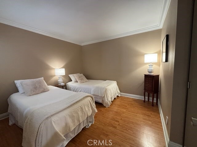 https://media.crmls.org/medias/bf80ad94-924a-4e42-993c-cc3beac92a91.jpg?preset=X-Large
