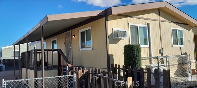 Detail Gallery Image 2 of 18 For 21801 69th, California City,  CA 93505 - 3 Beds | 2 Baths