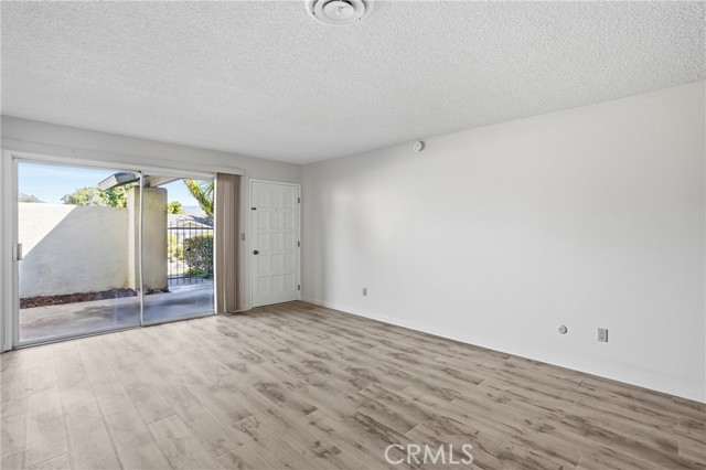 Image 12 of 38 For 1750 Prefumo Canyon  22