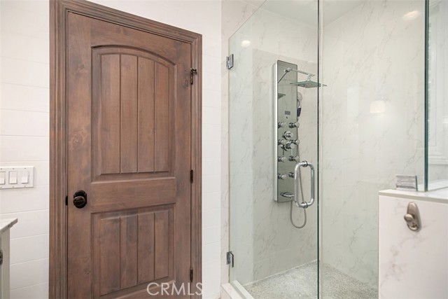 228 Ledroit Street, Laguna Beach CA: https://media.crmls.org/medias/bf821157-3f4d-44c5-af37-d3f729facd99.jpg
