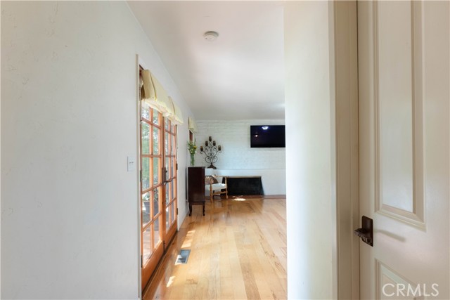 1615 Halsey Street, Redlands CA: https://media.crmls.org/medias/bf82ef8c-323a-4702-977c-b43ab8e45bd1.jpg
