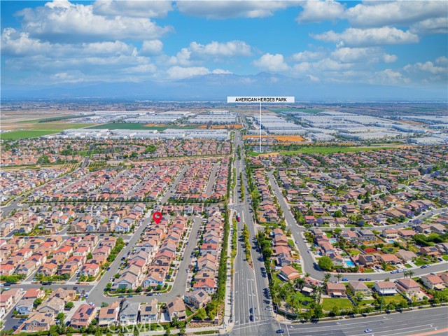 16087 Apricot Ave, Chino CA: https://media.crmls.org/medias/bf838a33-3548-4391-8df4-96ad0e264fd5.jpg
