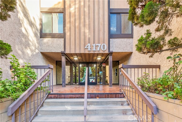 Detail Gallery Image 1 of 53 For 4170 Elm Ave #313,  Long Beach,  CA 90807 - 2 Beds | 2 Baths