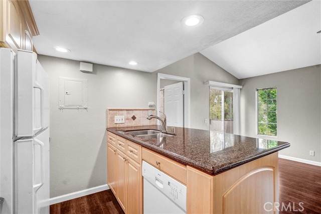 23302 La Mar, Mission Viejo CA: https://media.crmls.org/medias/bf84b52c-fead-405e-90b6-900435a0a0d0.jpg