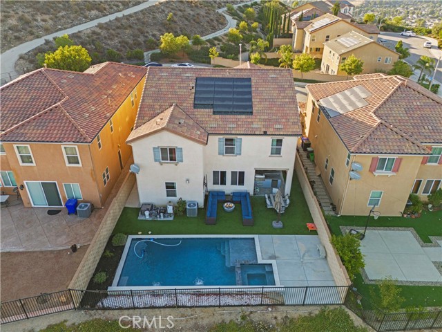 20556 Suzie Lane, Saugus CA: https://media.crmls.org/medias/bf84c767-ff6b-4481-9fcd-9b1861971d6c.jpg