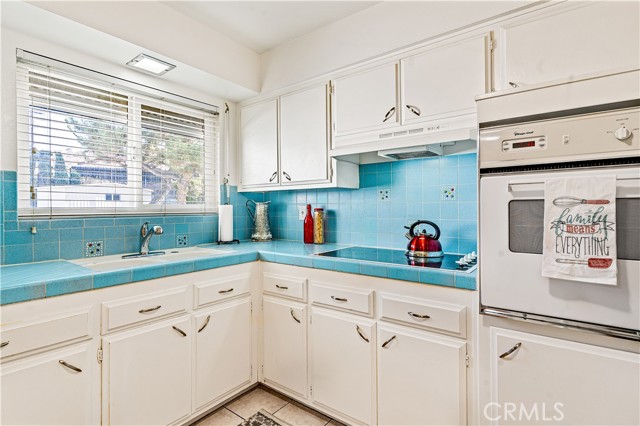 27160 El Rancho Drive, Menifee CA: https://media.crmls.org/medias/bf856ee4-11c2-4633-b12a-cade234c0439.jpg