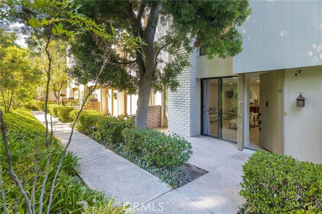 3614 Estates Lane, Rolling Hills Estates, California 90274, 3 Bedrooms Bedrooms, ,2 BathroomsBathrooms,Residential,Sold,Estates,SB22187548