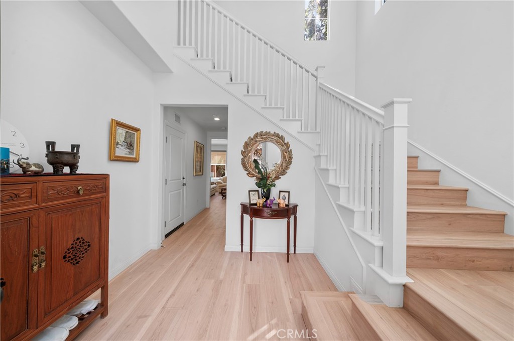 MLS #OC25230521 image #7