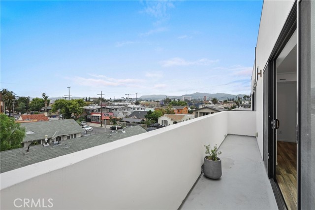 Detail Gallery Image 17 of 17 For 4136 1/4 Normal Ave #1/4,  Los Angeles,  CA 90029 - 2 Beds | 2 Baths