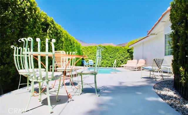 390 W Cortez, Palm Springs, CA 92262