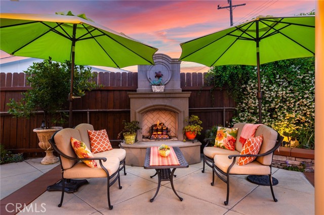 11571 Harrisburg, Rossmoor CA: https://media.crmls.org/medias/bf887110-5de2-4043-9ded-692ec58f9182.jpg