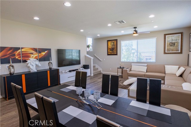 Detail Gallery Image 7 of 28 For 5786 Acacia Ln, Lakewood,  CA 90712 - 3 Beds | 2/2 Baths