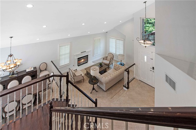 3514 Three Springs Drive, Westlake Village CA: https://media.crmls.org/medias/bf89e91a-cc16-4c8b-a06b-35e9ee4b8bfe.jpg