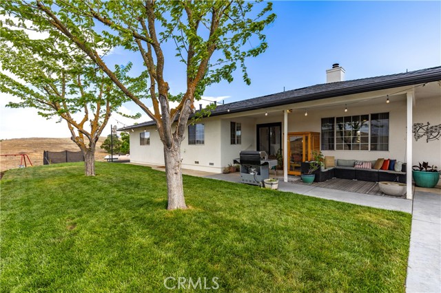 3150 Bluegrass Place, Creston CA: https://media.crmls.org/medias/bf8a0c79-6a7e-48d2-85e9-ac8b51382695.jpg
