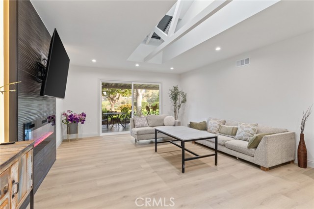 Detail Gallery Image 18 of 41 For 3422 Calle Azul a,  Laguna Woods,  CA 92637 - 2 Beds | 2 Baths