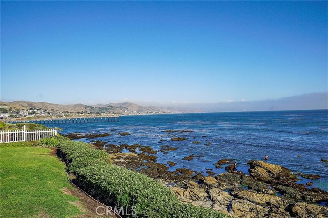 Detail Gallery Image 3 of 26 For 557 Lucerne Rd #4,  Cayucos,  CA 93430 - 2 Beds | 2 Baths