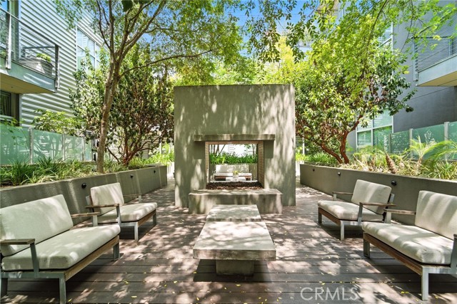 4080 Glencoe, Marina del Rey CA: https://media.crmls.org/medias/bf8b23e7-2912-4fff-b55f-ec5d1af07f14.jpg