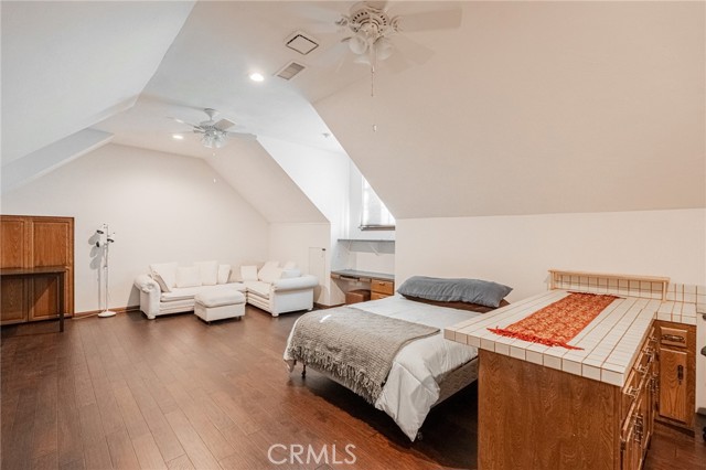 Detail Gallery Image 30 of 41 For 25573 via Paladar, Valencia,  CA 91355 - 6 Beds | 4 Baths