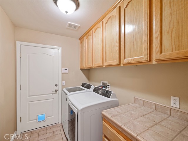 Detail Gallery Image 14 of 30 For 12550 Whispering Spring Rd, Victorville,  CA 92395 - 3 Beds | 2 Baths