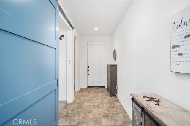 32172 Verbena Way, Temecula CA: https://media.crmls.org/medias/bf8c2fc0-0512-4417-ae17-cb503931933f.jpg