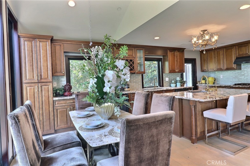 MLS #WS25153368 img 23