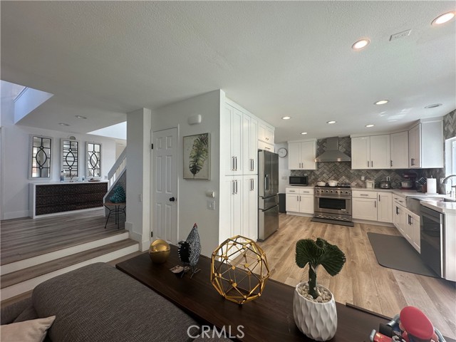 Detail Gallery Image 22 of 51 For 13 Blue Ridge, Irvine,  CA 92620 - 5 Beds | 3/1 Baths