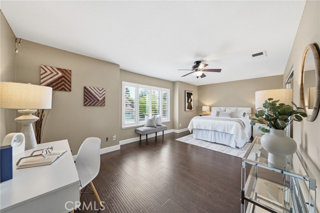 17350 Summer Oak Pl, Yorba Linda CA: https://media.crmls.org/medias/bf8d4dbe-5a87-421a-979b-e3a005f78cd0.jpg