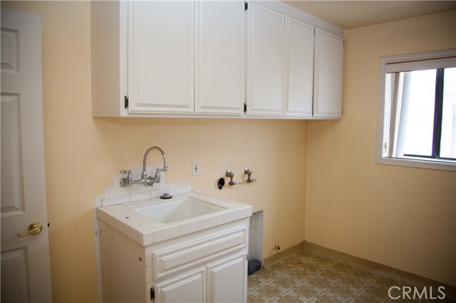 Detail Gallery Image 13 of 38 For 4109 Paseo De Las Tortugas, Torrance,  CA 90505 - 5 Beds | 3/1 Baths