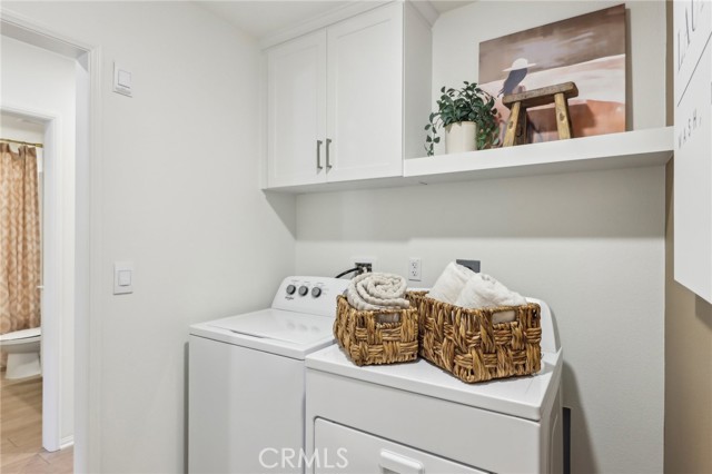 6392 Sierra Vista Lane, Fontana CA: https://media.crmls.org/medias/bf8e7ebc-f4e7-473b-a1b2-b1fbded6c5a9.jpg