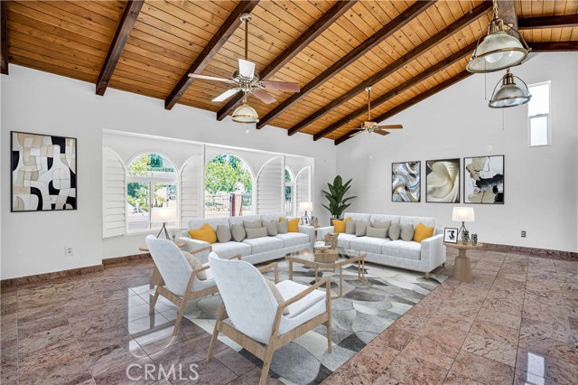 17558 Lahey Street, Granada Hills CA: https://media.crmls.org/medias/bf8f2957-462c-4a94-bcf8-2e4ce138b461.jpg