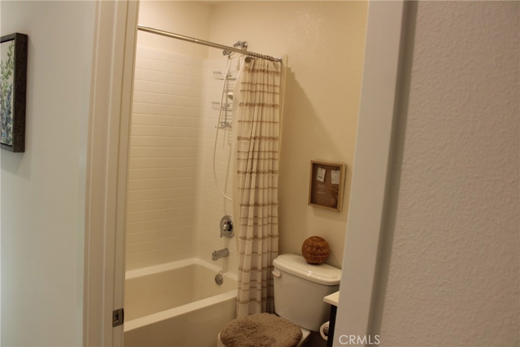 MLS #GD25151400 img 16