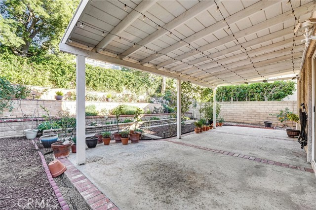 Detail Gallery Image 26 of 28 For 1744 Empty Saddle, Simi Valley,  CA 93063 - 3 Beds | 2/1 Baths