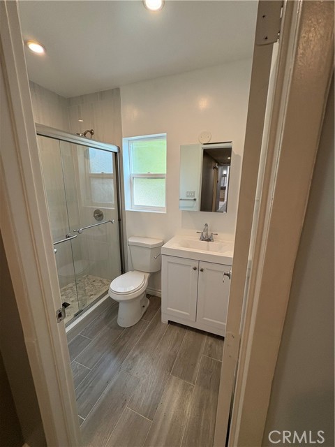 Detail Gallery Image 4 of 9 For 20416 20416 Coulson St, Woodland Hills,  CA 91367 - 3 Beds | 2 Baths