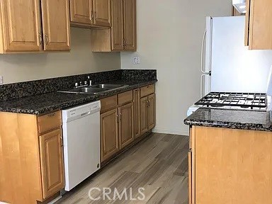 11041 La Maida Street, North Hollywood CA: https://media.crmls.org/medias/bf92a75a-896d-4886-b59f-1fa7c8267c6d.jpg