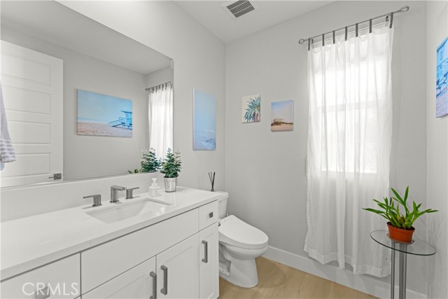 Detail Gallery Image 27 of 56 For 259 Chorus, Irvine,  CA 92618 - 4 Beds | 3/2 Baths