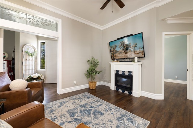 31502 Emperor Drive, Canyon Lake CA: https://media.crmls.org/medias/bf943cd6-7347-4411-9e43-05069dd0574b.jpg