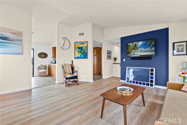 Detail Gallery Image 10 of 63 For 1223 7th, Los Osos,  CA 93402 - 3 Beds | 2/1 Baths